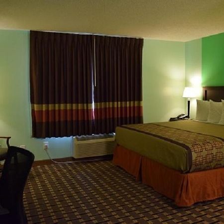 Snelling Motor Inn Mendota ภายนอก รูปภาพ