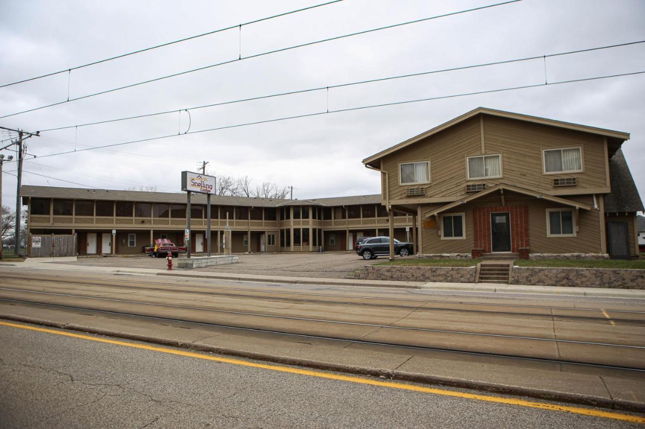 Snelling Motor Inn Mendota ภายนอก รูปภาพ