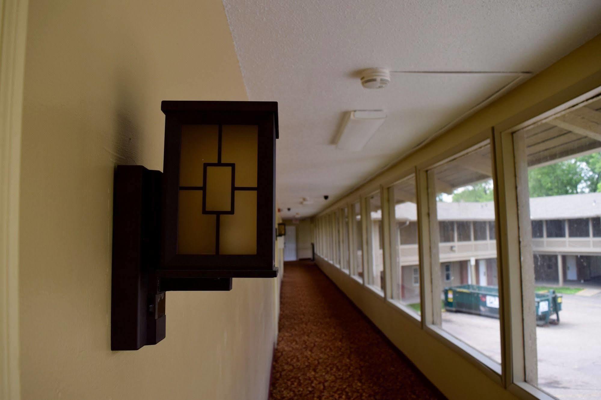 Snelling Motor Inn Mendota ภายนอก รูปภาพ